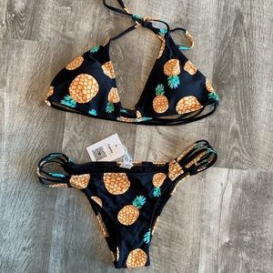 SWEET SUMMER PINEAPPLE HALTER BIKINI SET